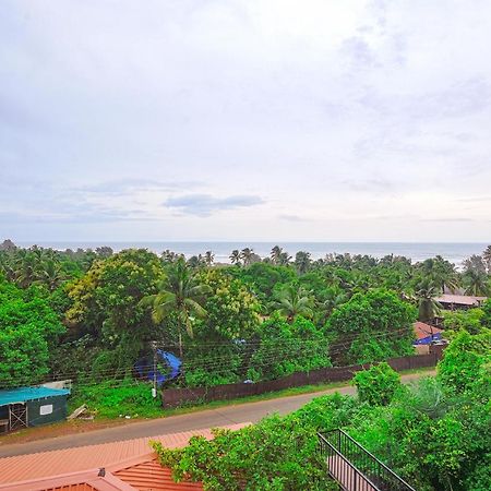 Отель Fabexpress Vincy Palace, Mandrem Beach Экстерьер фото